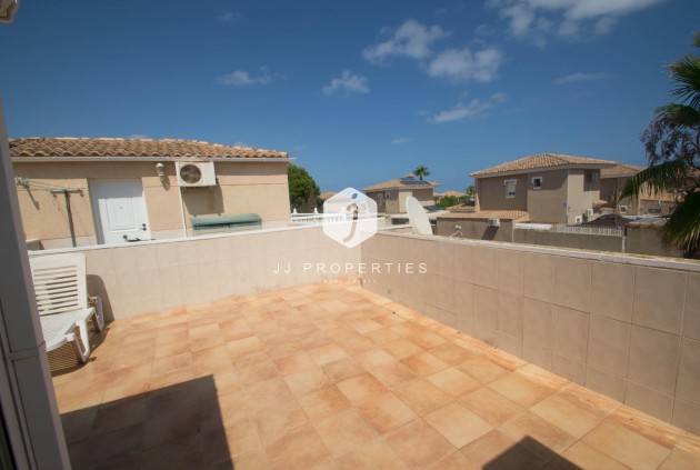 Segunda mano - Chalet -
Torrevieja - Costa Blanca