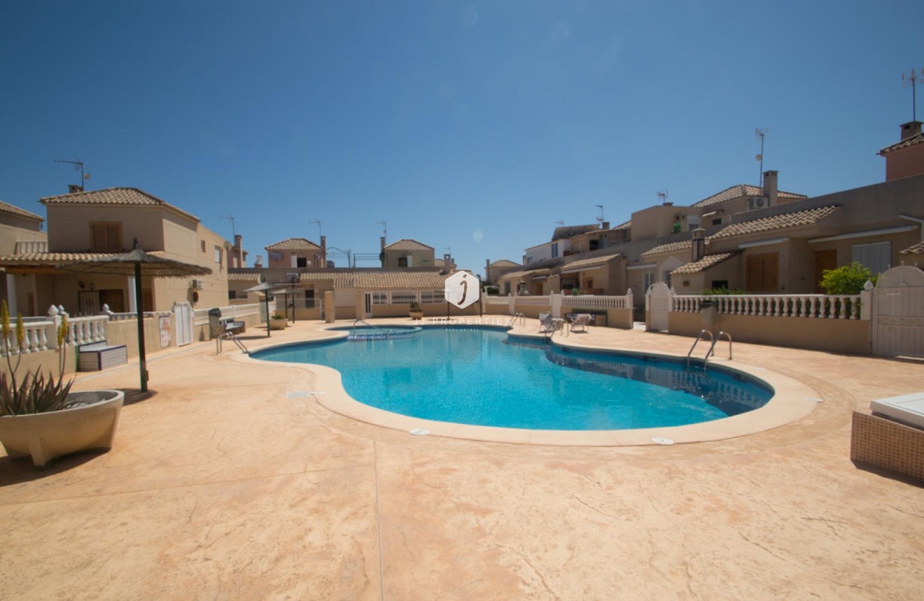 Segunda mano - Chalet -
Torrevieja - Costa Blanca