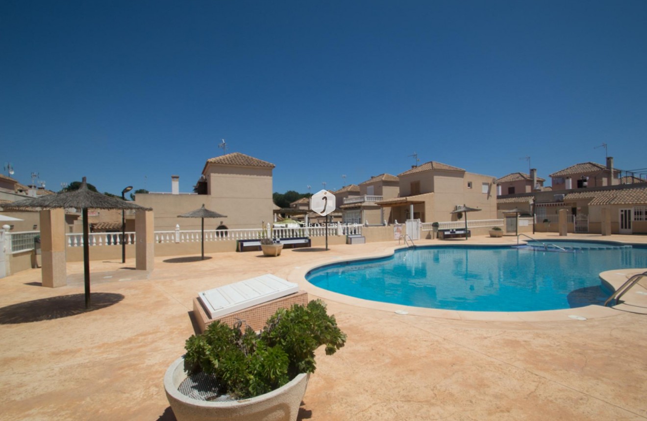 Segunda mano - Chalet -
Torrevieja - Costa Blanca