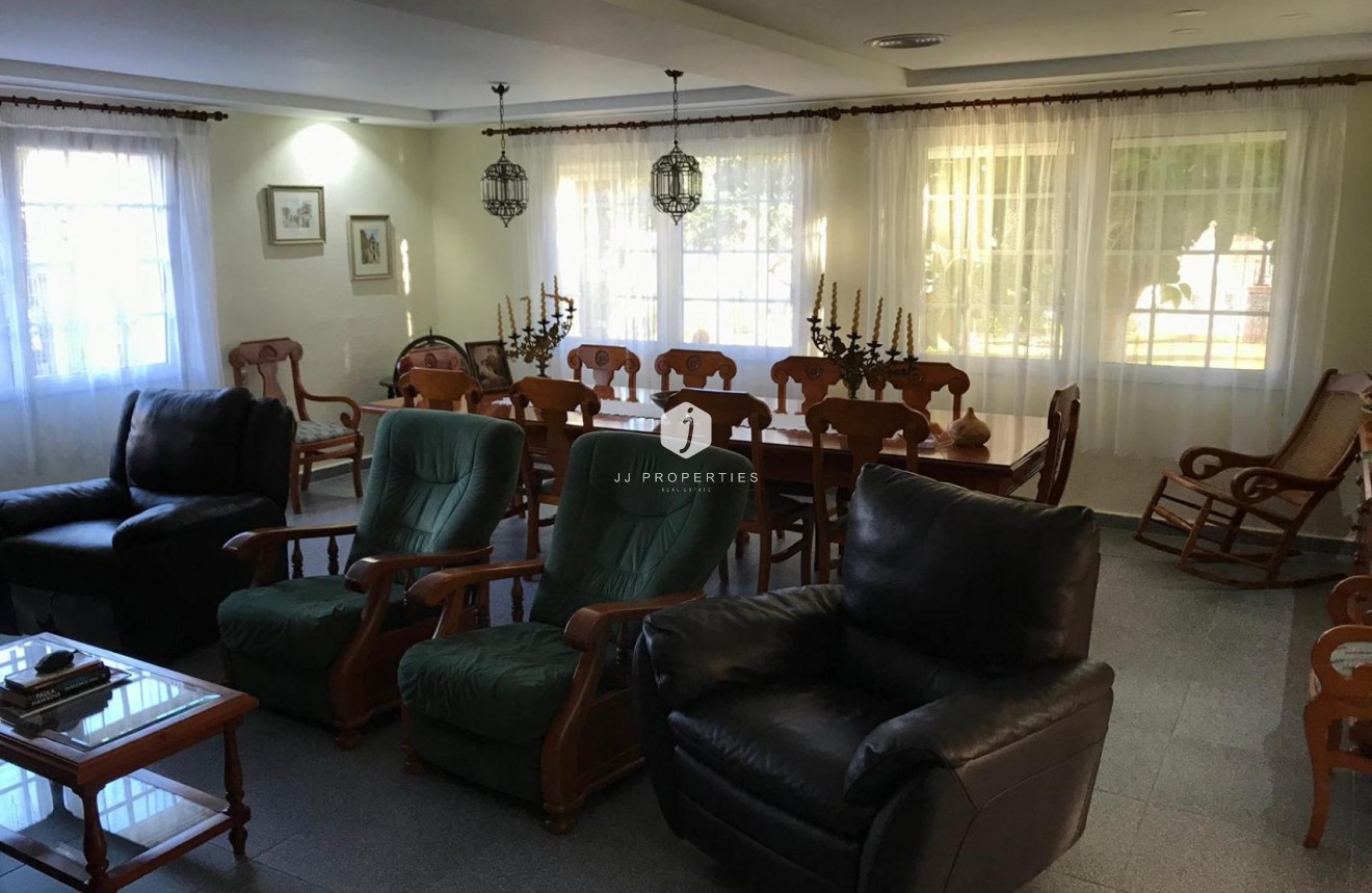 Tweedehands - Villa -
Orihuela Costa - Costa Blanca