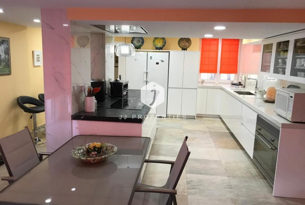 Tweedehands - Villa -
Orihuela Costa - Costa Blanca