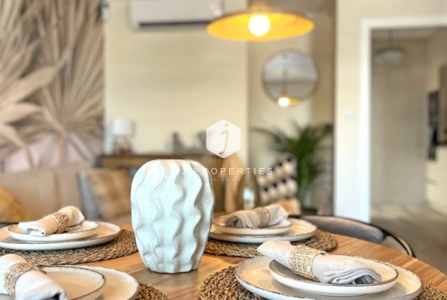 Tweedehands - Chalet -
Torrevieja - Costa Blanca