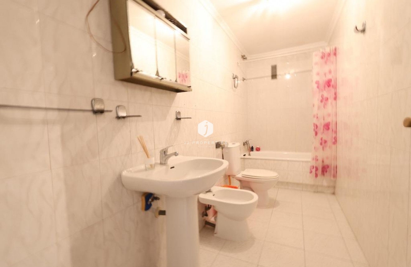 Segunda mano - Apartamento / piso -
Torrevieja - Costa Blanca