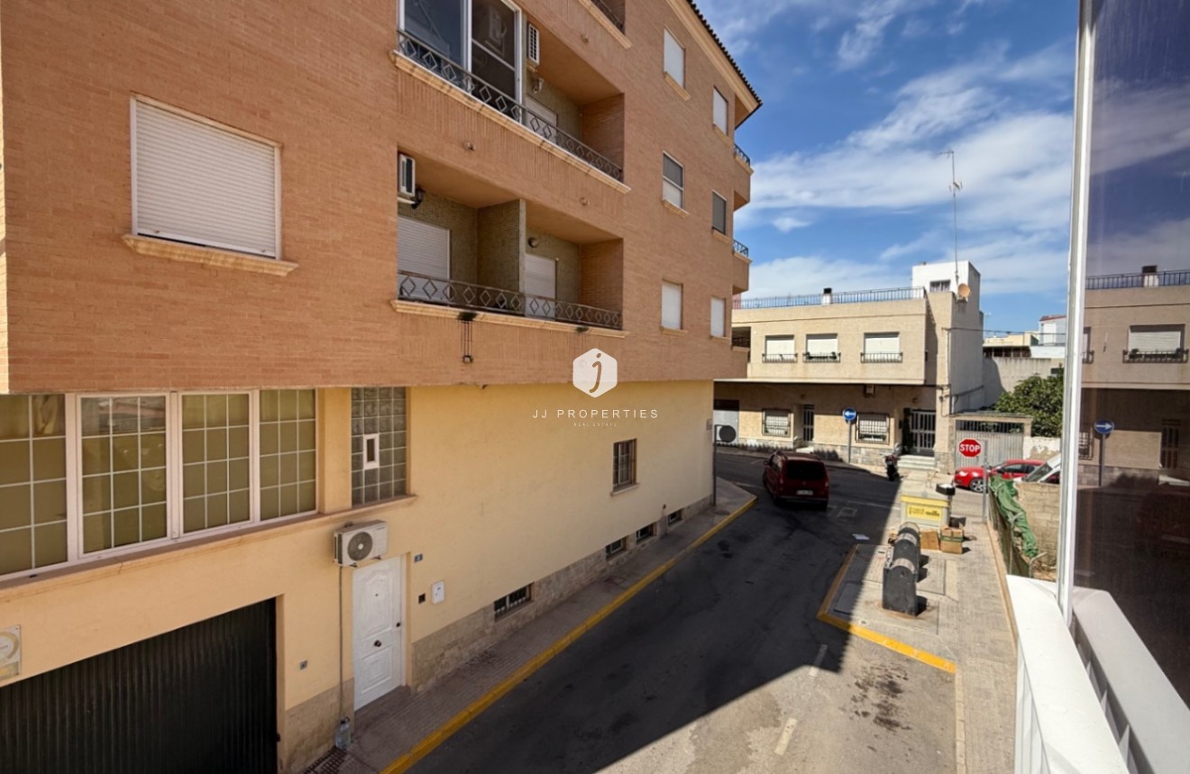 Segunda mano - Apartamento / piso -
Los Montesinos - Costa Blanca