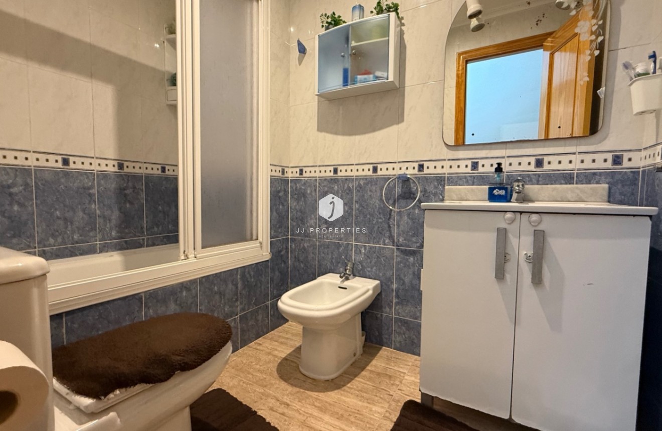 Segunda mano - Apartamento / piso -
Los Montesinos - Costa Blanca