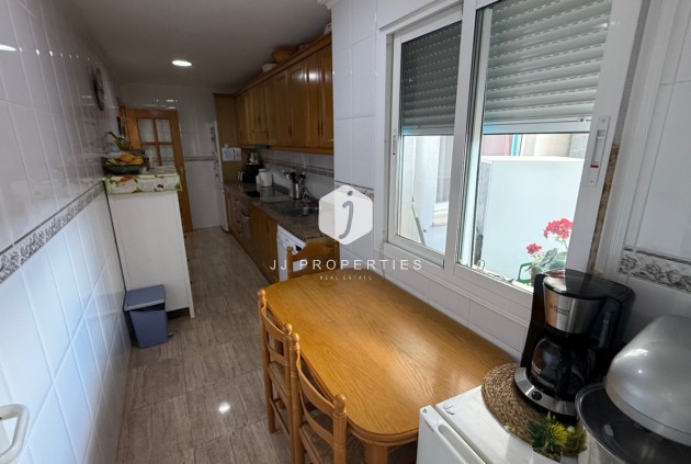 Segunda mano - Apartamento / piso -
Los Montesinos - Costa Blanca