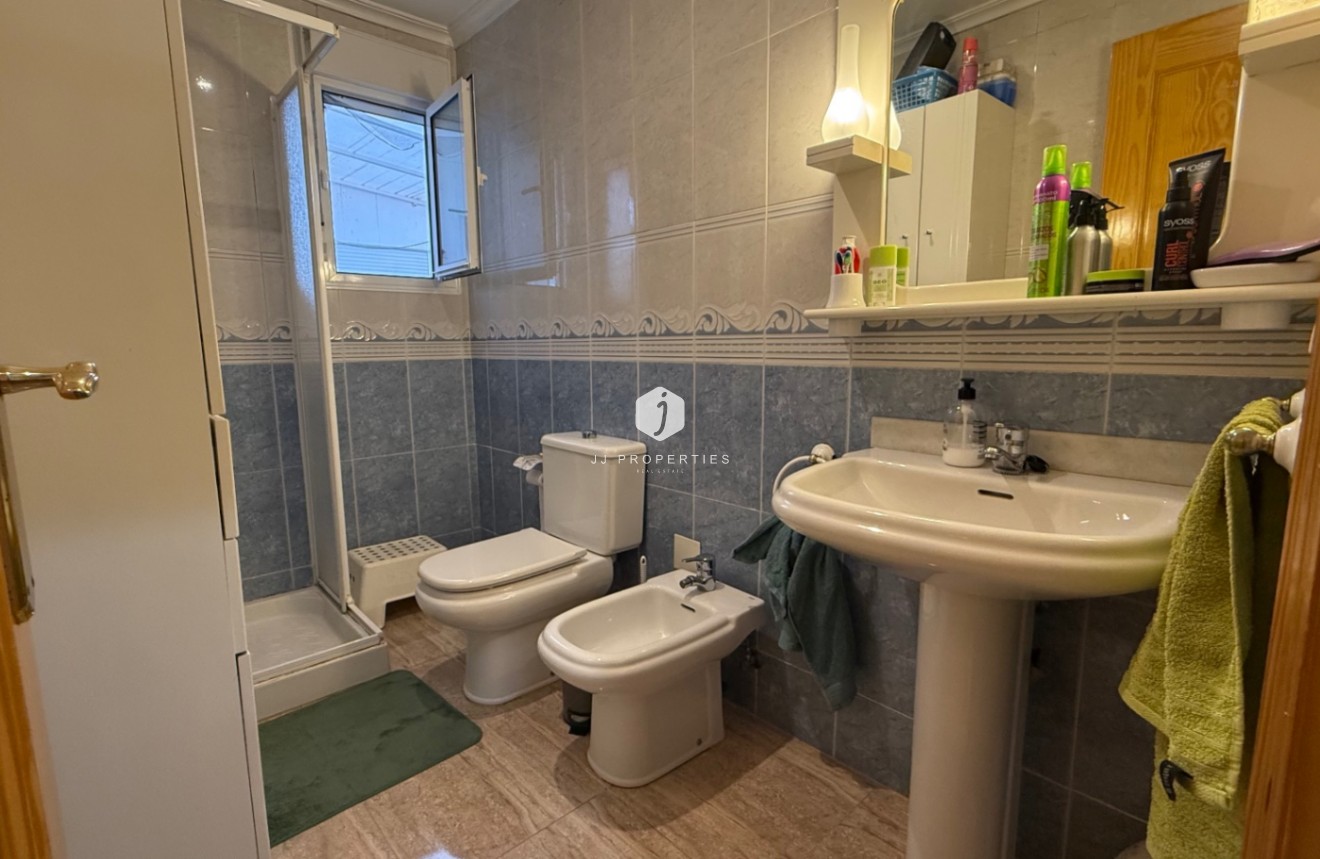 Segunda mano - Apartamento / piso -
Los Montesinos - Costa Blanca