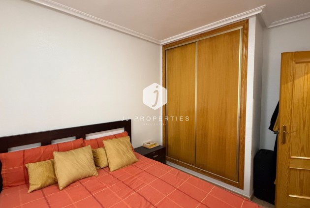 Segunda mano - Apartamento / piso -
Los Montesinos - Costa Blanca