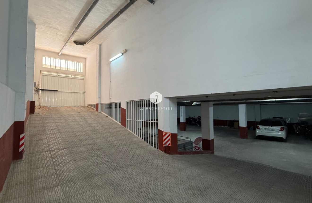 Segunda mano - Apartamento / piso -
Los Montesinos - Costa Blanca