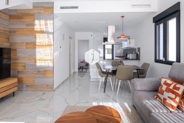 Tweedehands - Villa -
Torrevieja - Costa Blanca