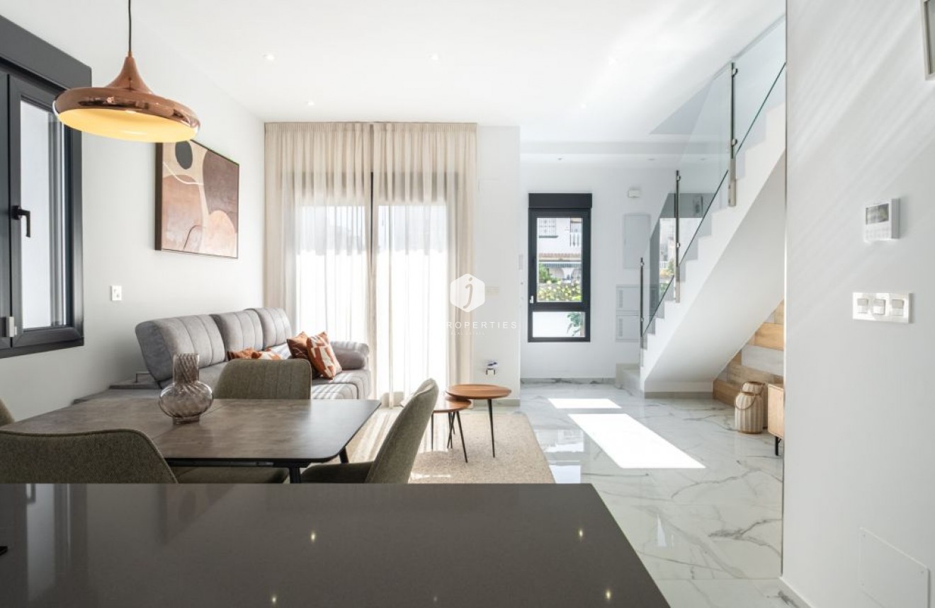 Tweedehands - Villa -
Torrevieja - Costa Blanca