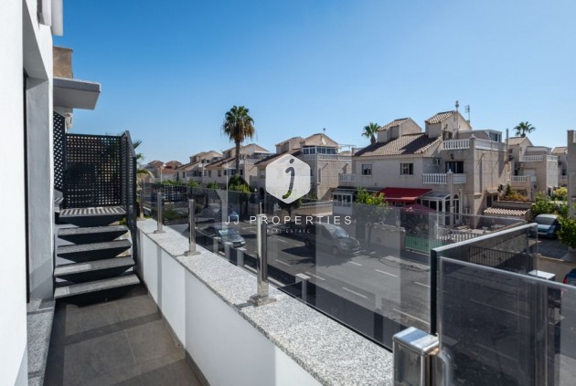 Tweedehands - Villa -
Torrevieja - Costa Blanca