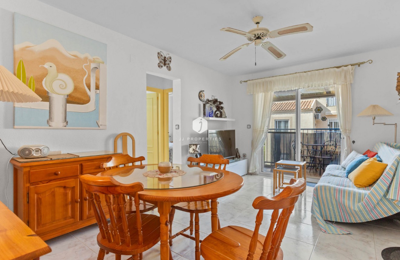 Segunda mano - Bungalow -
Torrevieja - Costa Blanca