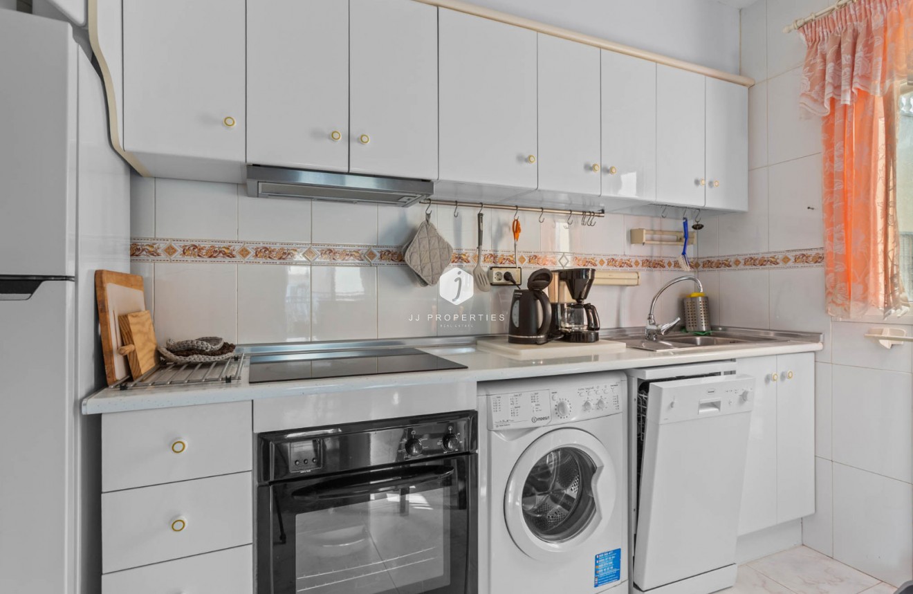 Segunda mano - Bungalow -
Torrevieja - Costa Blanca