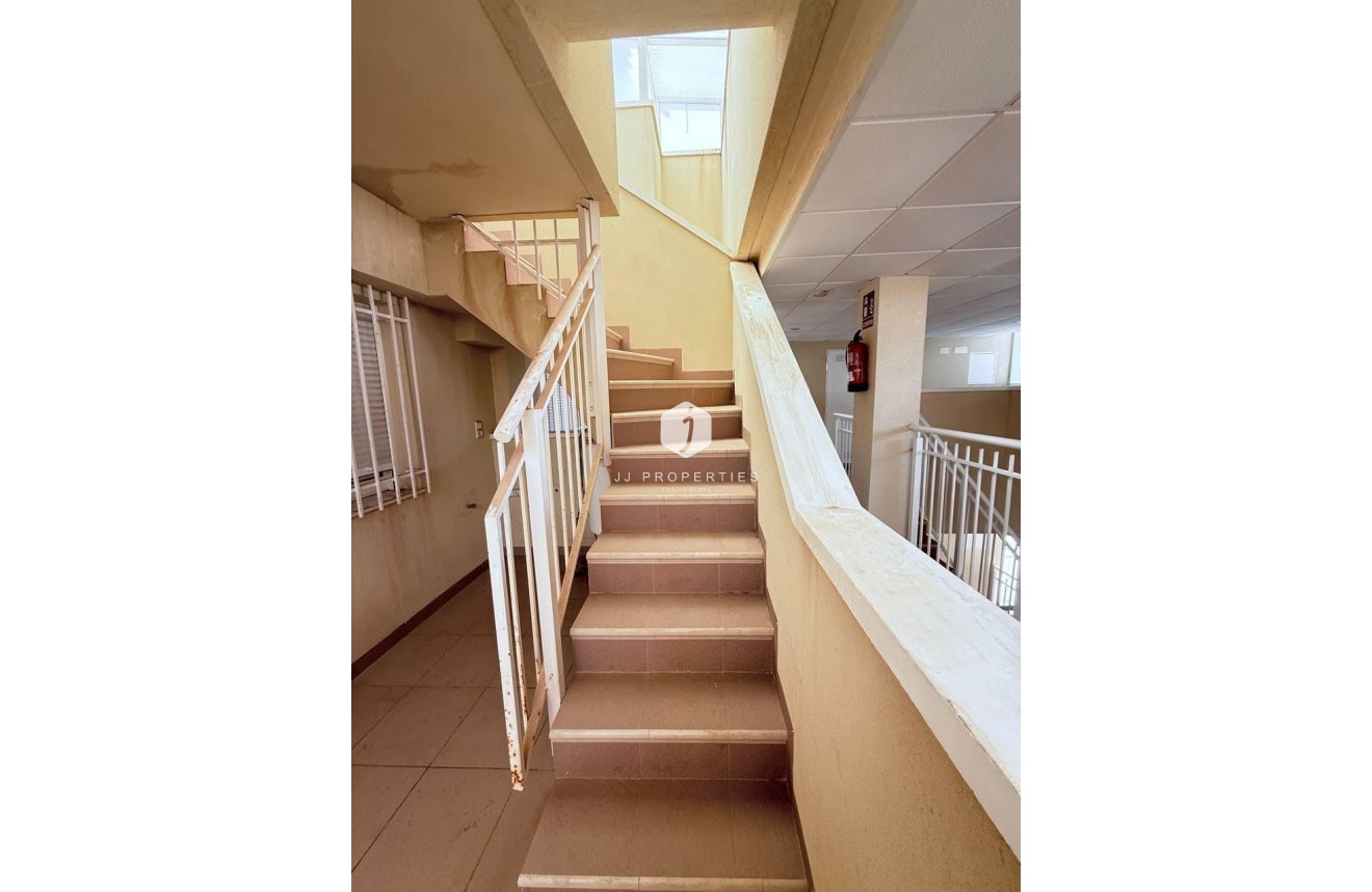 Segunda mano - Apartamento / piso -
Orihuela Costa - Lomas de Cabo Roig