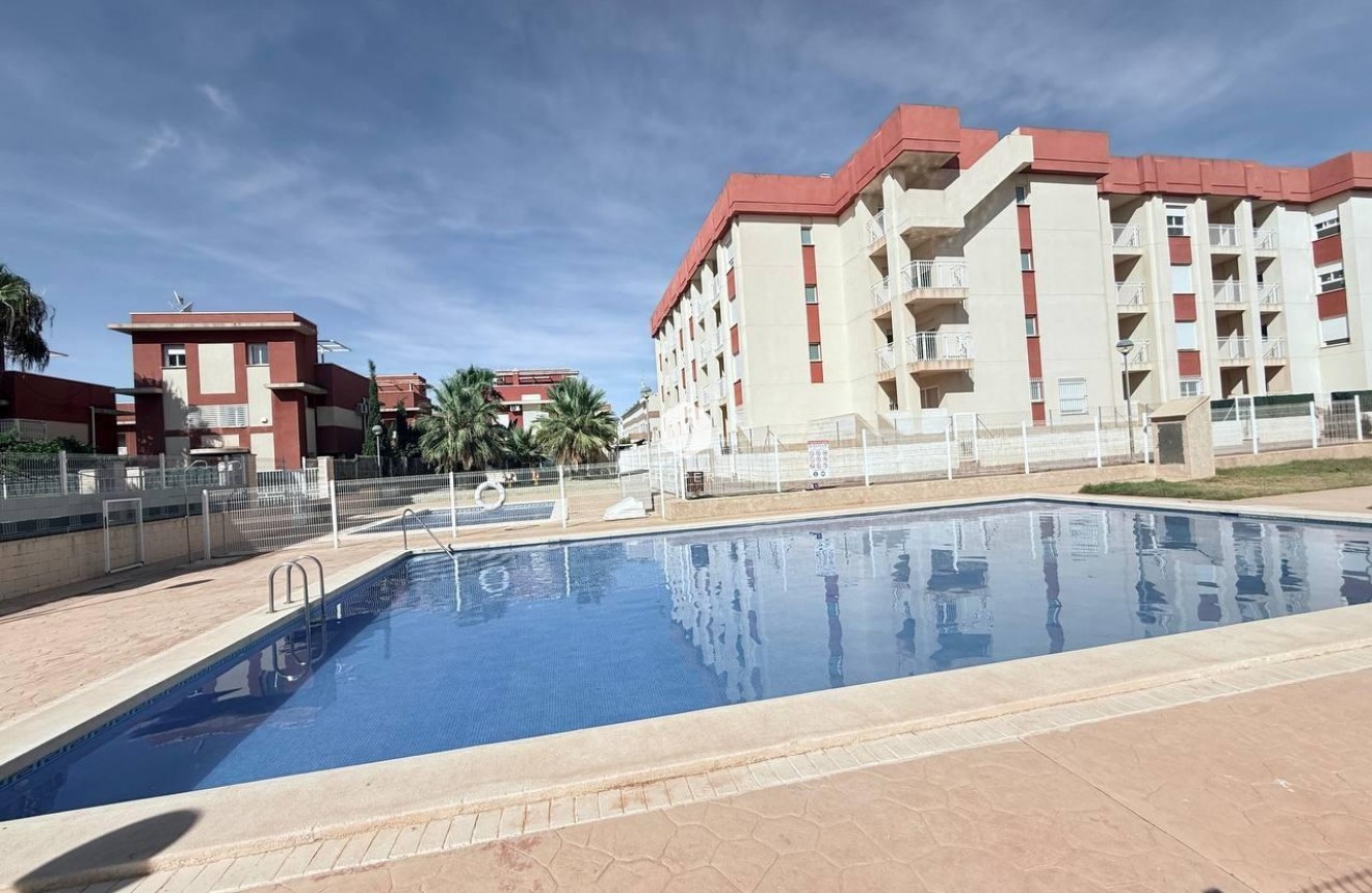 Segunda mano - Apartamento / piso -
Orihuela Costa - Lomas de Cabo Roig
