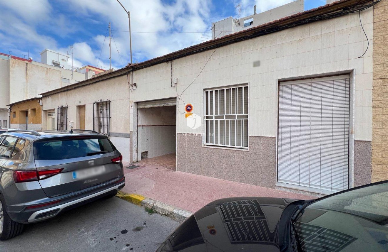 Segunda mano - Chalet -
Guardamar del Segura - Centro