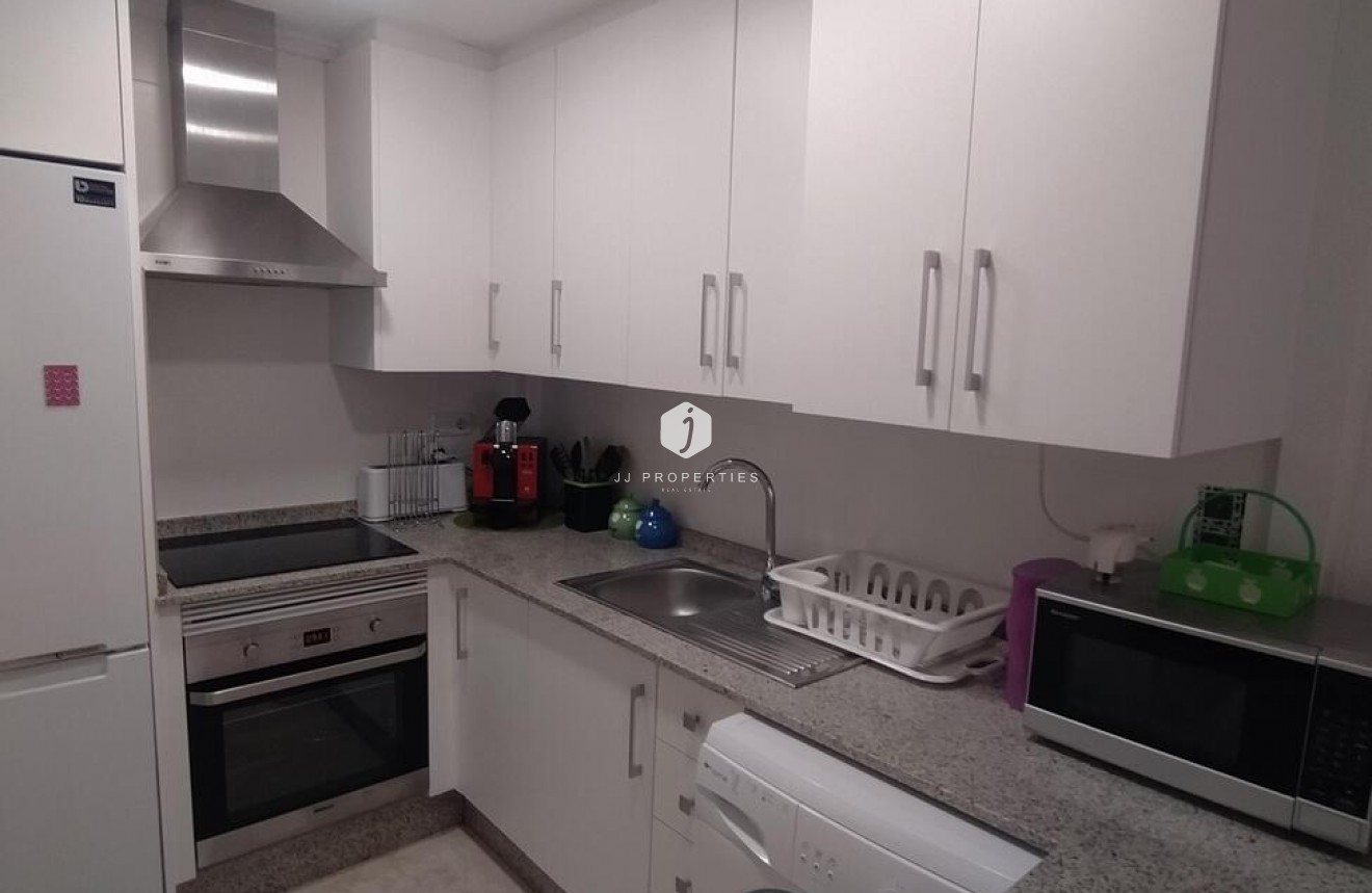 Segunda mano - Bungalow -
Torrevieja - LA VELETA MAR AZUL