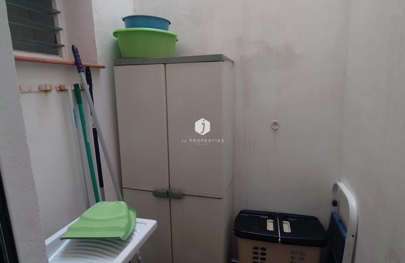 Segunda mano - Bungalow -
Torrevieja - LA VELETA MAR AZUL