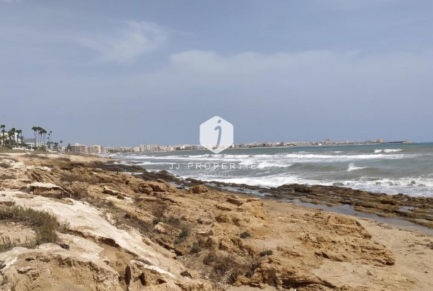 Segunda mano - Bungalow -
Torrevieja - LA VELETA MAR AZUL