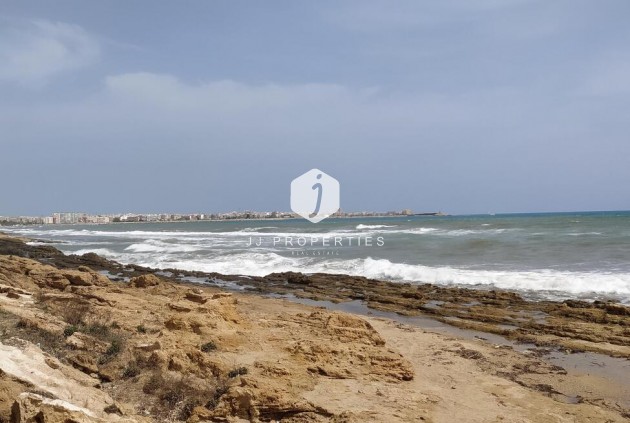Segunda mano - Bungalow -
Torrevieja - LA VELETA MAR AZUL