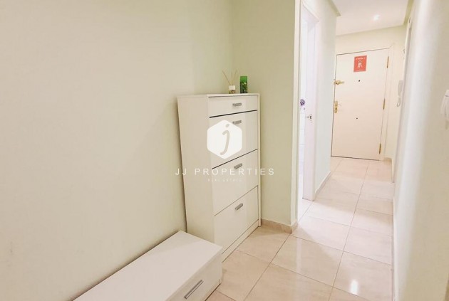 Segunda mano - Apartamento / piso -
Torrevieja - Centro
