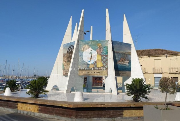 Segunda mano - Apartamento / piso -
Torrevieja - Centro