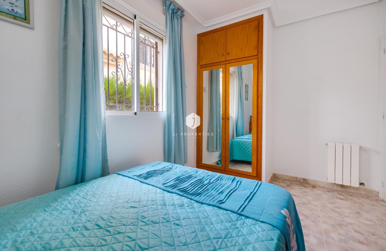 Segunda mano - Villa -
Orihuela Costa - Villamartín-las Filipinas