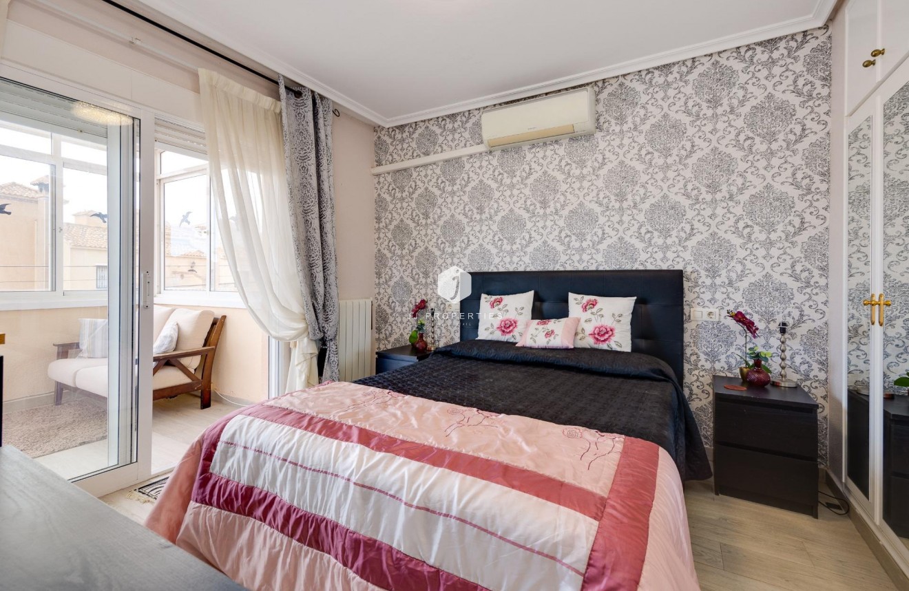 Segunda mano - Villa -
Orihuela Costa - Villamartín-las Filipinas