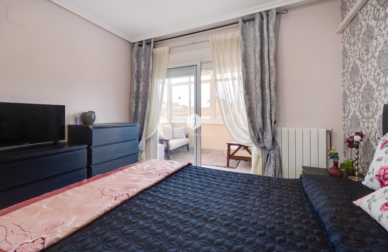 Segunda mano - Villa -
Orihuela Costa - Villamartín-las Filipinas