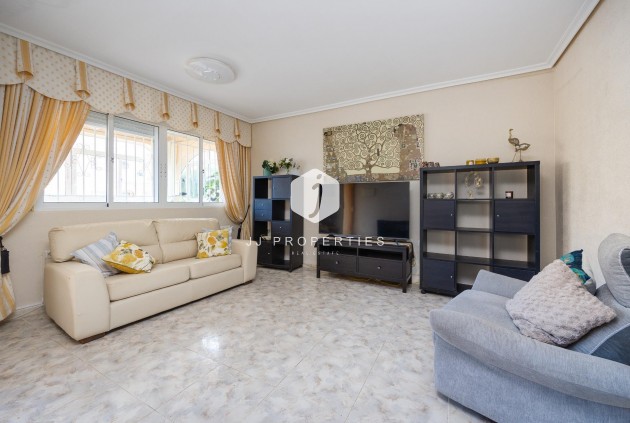 Segunda mano - Villa -
Orihuela Costa - Villamartín-las Filipinas