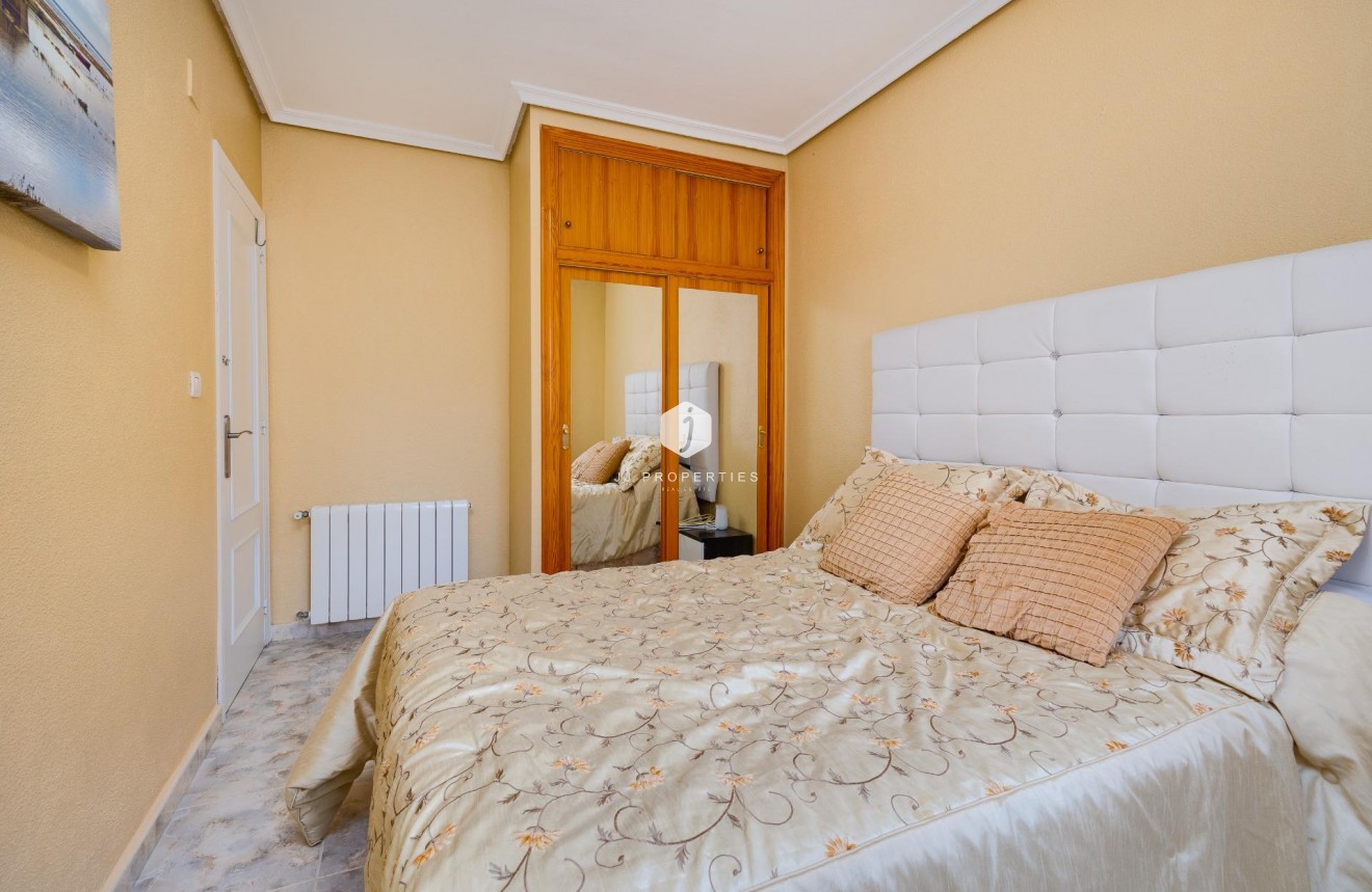 Segunda mano - Villa -
Orihuela Costa - Villamartín-las Filipinas