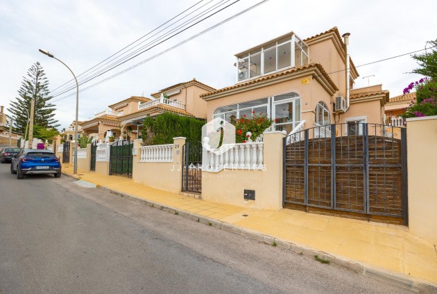 Segunda mano - Villa -
Orihuela Costa - Villamartín-las Filipinas