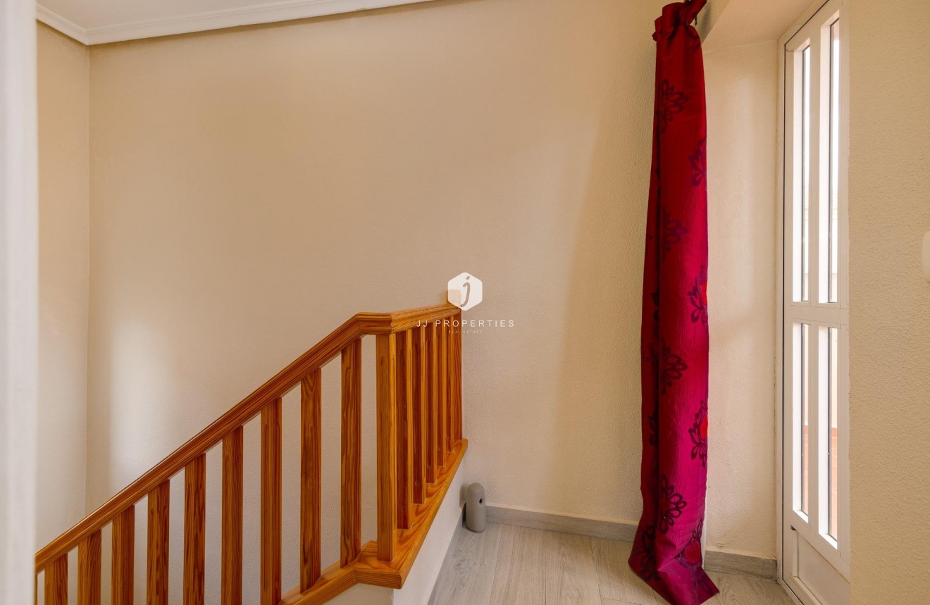 Segunda mano - Villa -
Orihuela Costa - Villamartín-las Filipinas