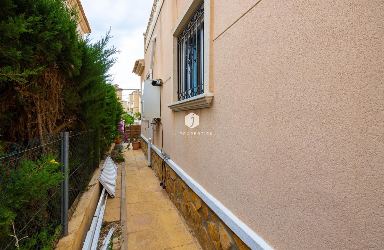 Segunda mano - Villa -
Orihuela Costa - Villamartín-las Filipinas