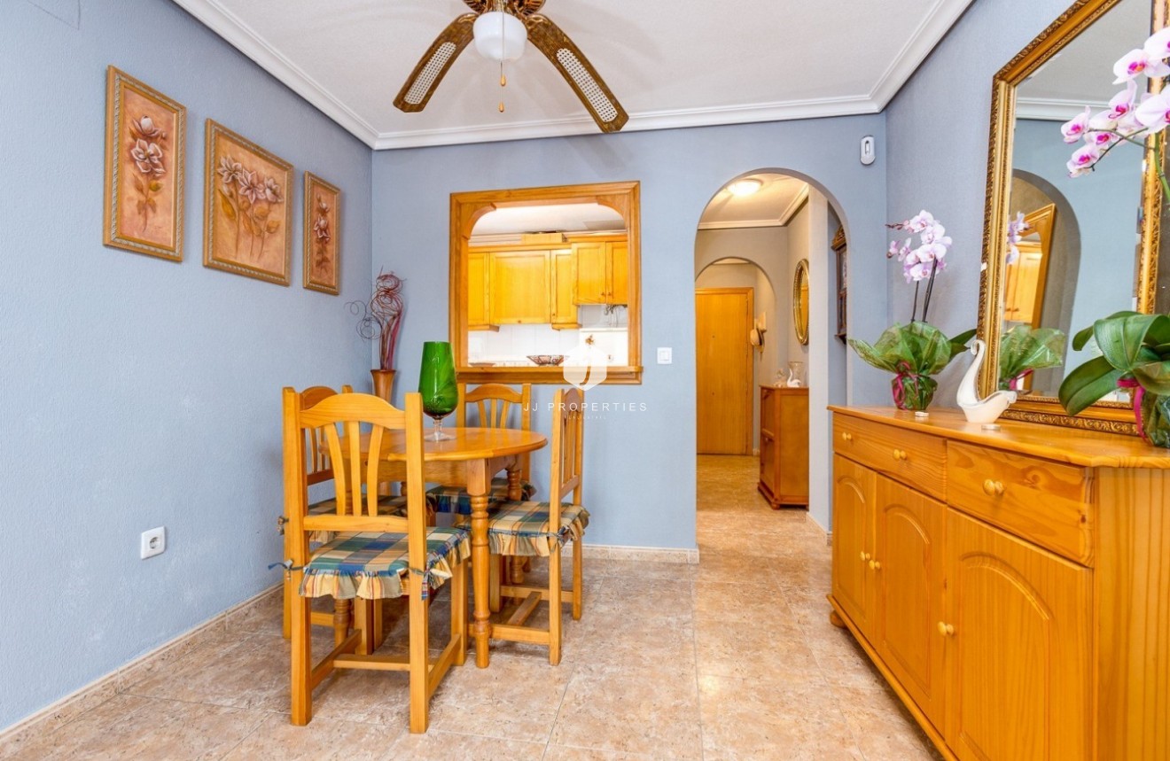 D'occasion - Appartement -
Torrevieja - Costa Blanca