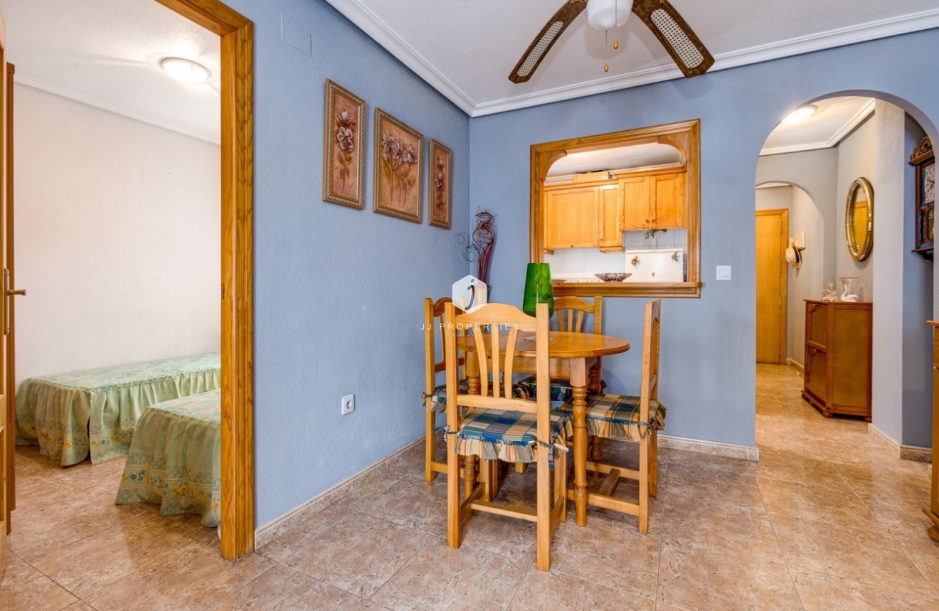 D'occasion - Appartement -
Torrevieja - Costa Blanca