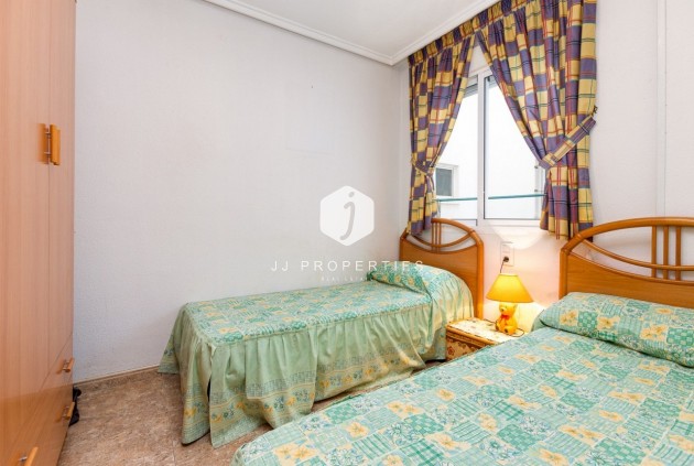 D'occasion - Appartement -
Torrevieja - Costa Blanca