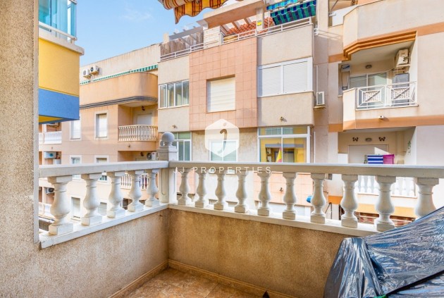 D'occasion - Appartement -
Torrevieja - Costa Blanca