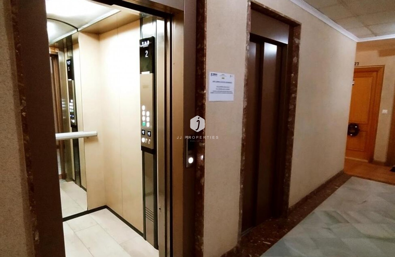 D'occasion - Appartement -
Torrevieja