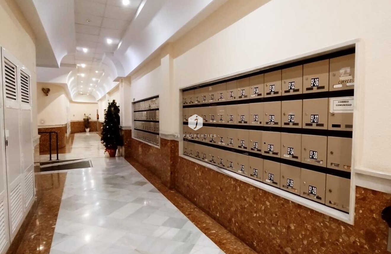 D'occasion - Appartement -
Torrevieja