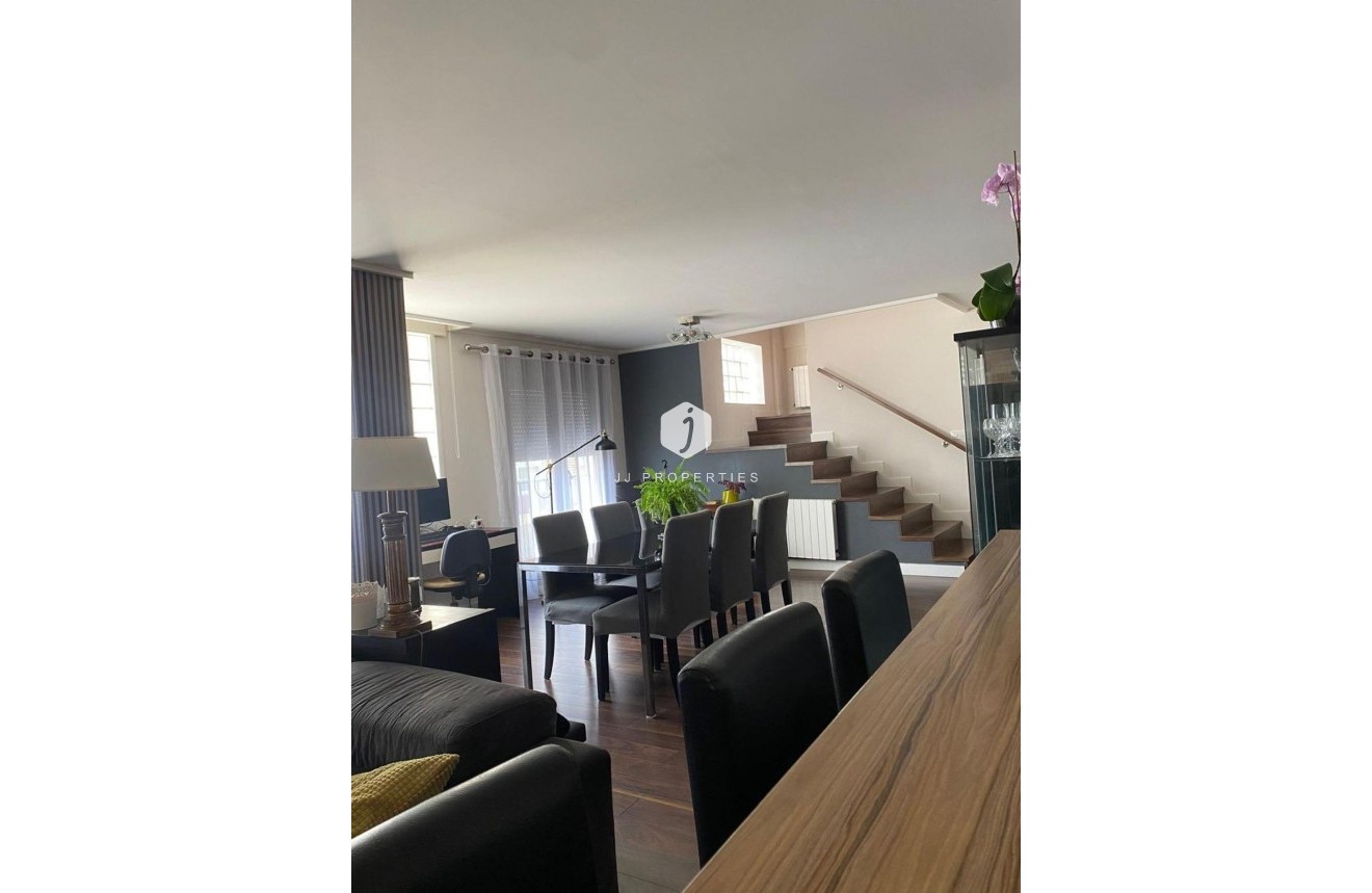 Segunda mano - Villa -
Torrevieja - Centro - Muelle Pesquero