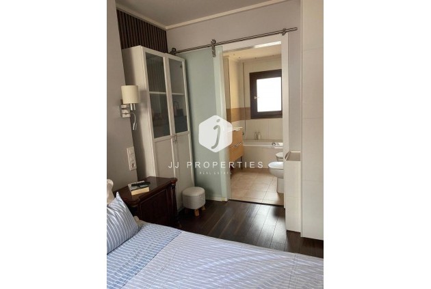 Segunda mano - Villa -
Torrevieja - Centro - Muelle Pesquero