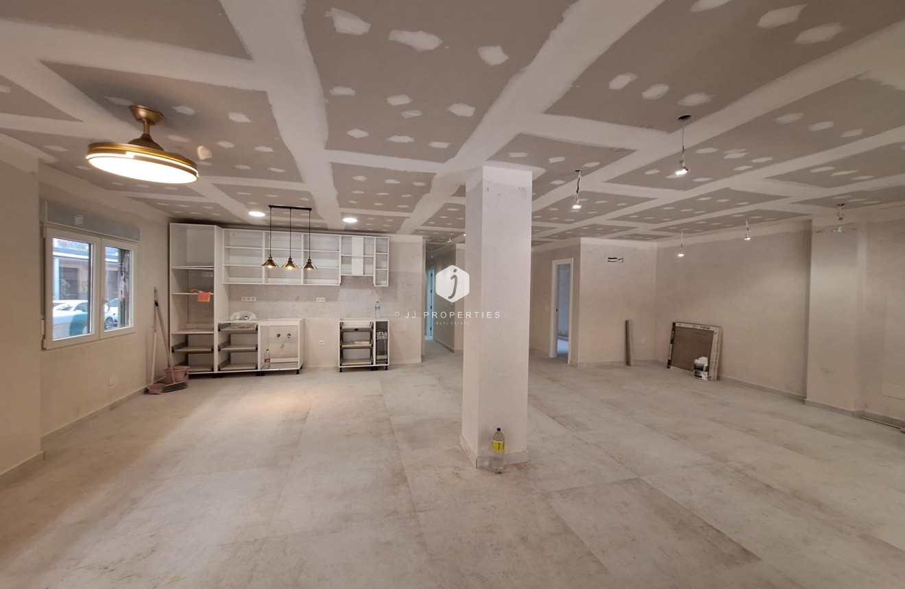 Segunda mano - Apartamento / piso -
Torrevieja - Acequion