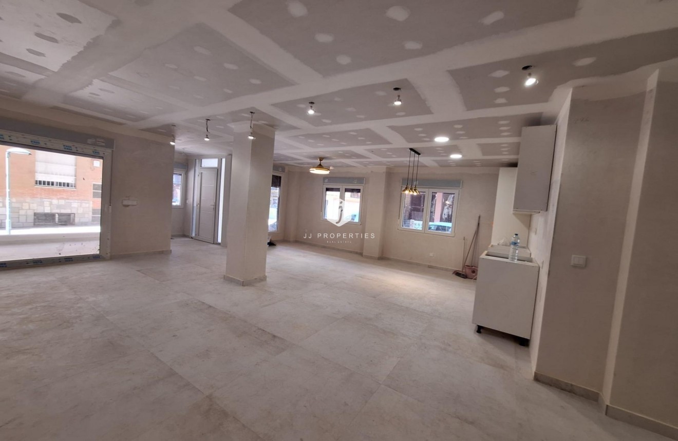 Segunda mano - Apartamento / piso -
Torrevieja - Acequion