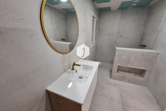 Segunda mano - Apartamento / piso -
Torrevieja - Acequion