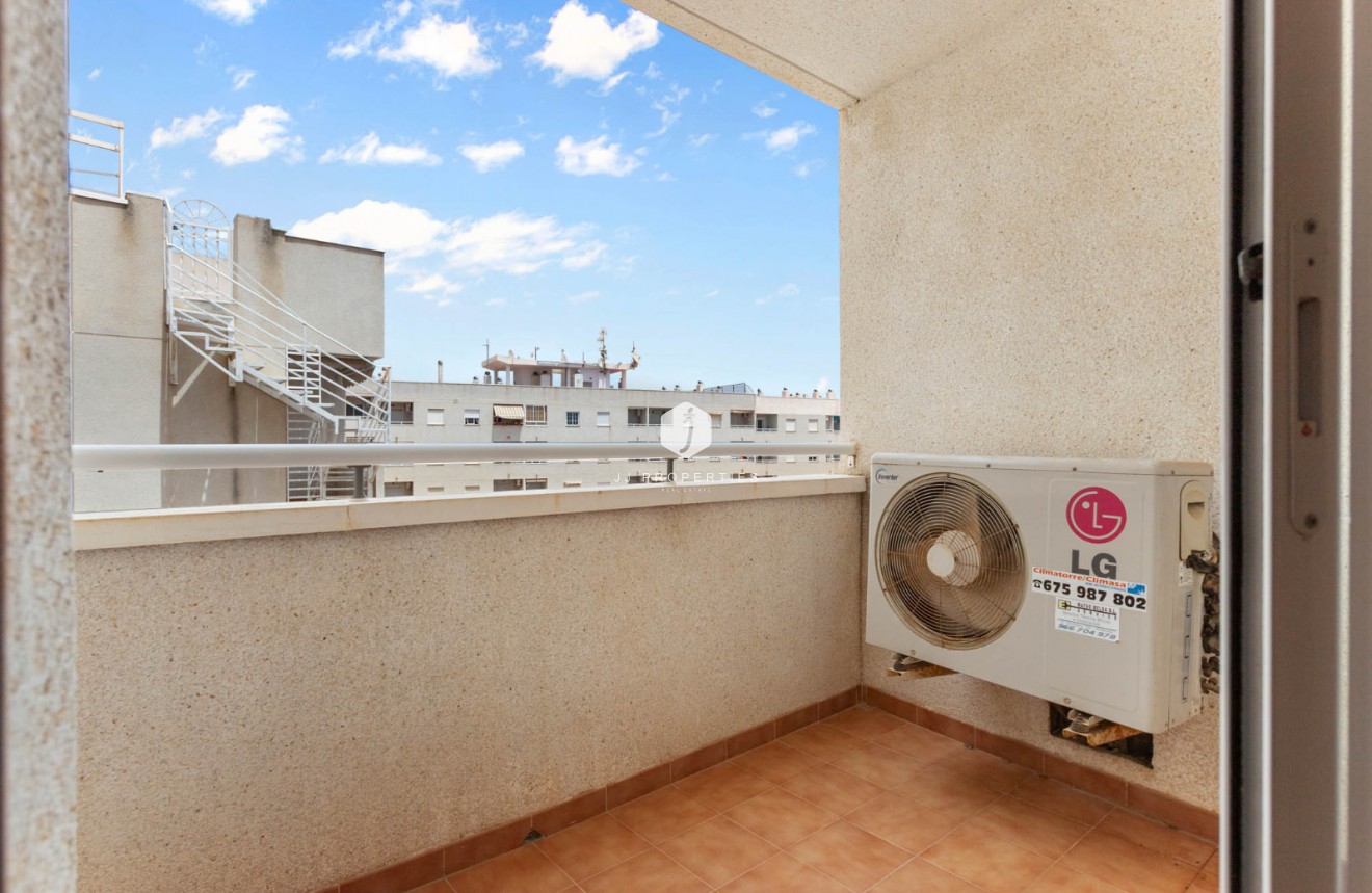 Segunda mano - Apartamento / piso -
Torrevieja - Costa Blanca