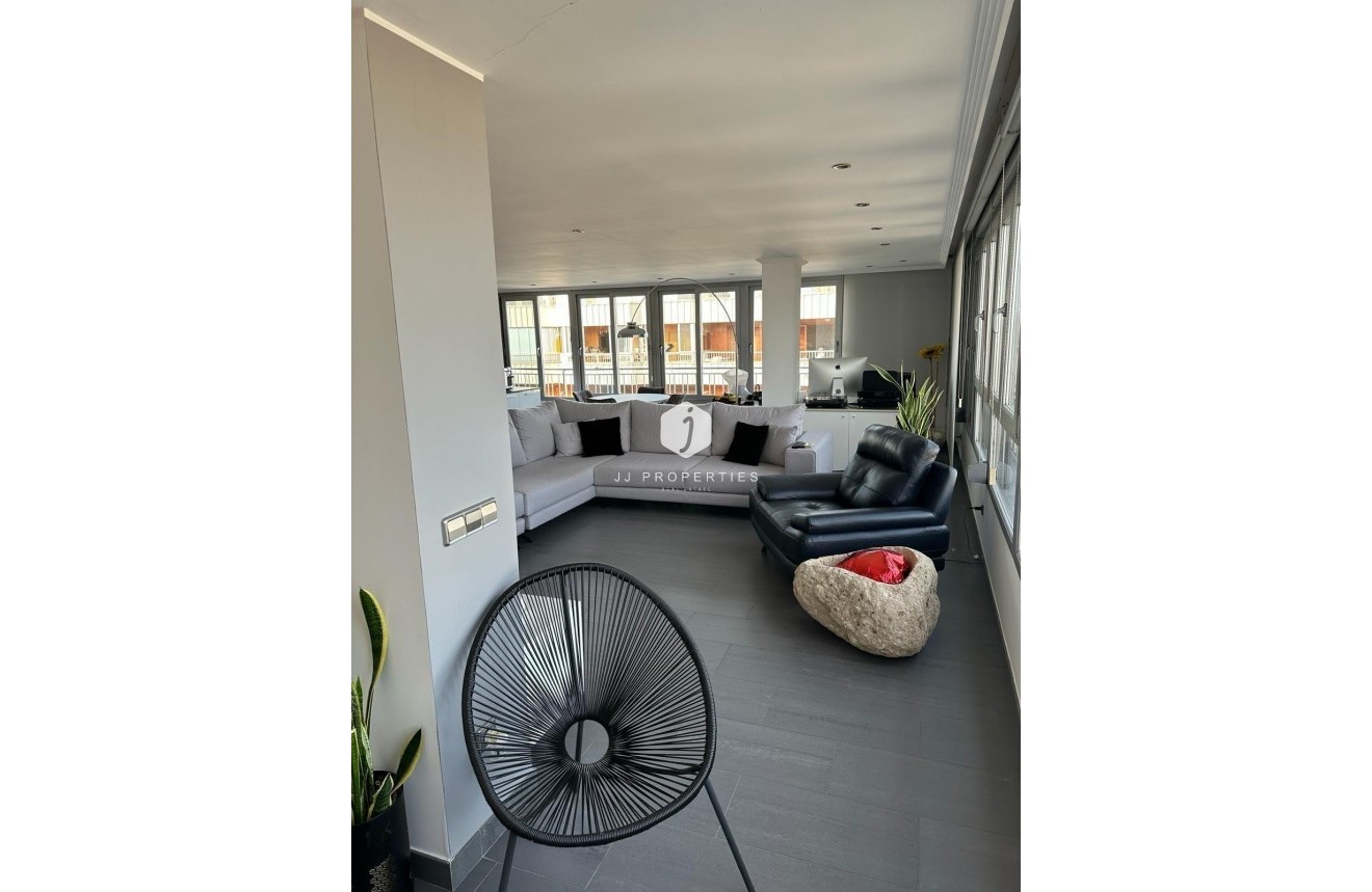 Segunda mano - Ático -
Torrevieja - El Acequión - Los Náufragos