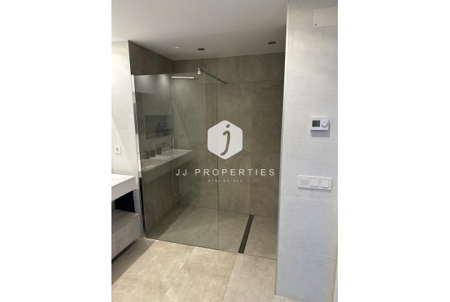 Segunda mano - Ático -
Torrevieja - El Acequión - Los Náufragos