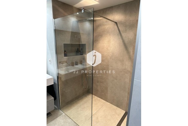 Segunda mano - Ático -
Torrevieja - El Acequión - Los Náufragos